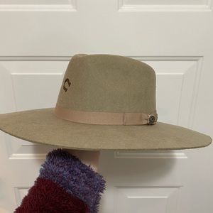 Charlie 1 Horse Felt Hat